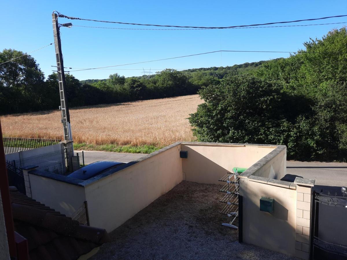 Maison Cheptainville Avec Terrasse Sur Verdure Exteriör bild